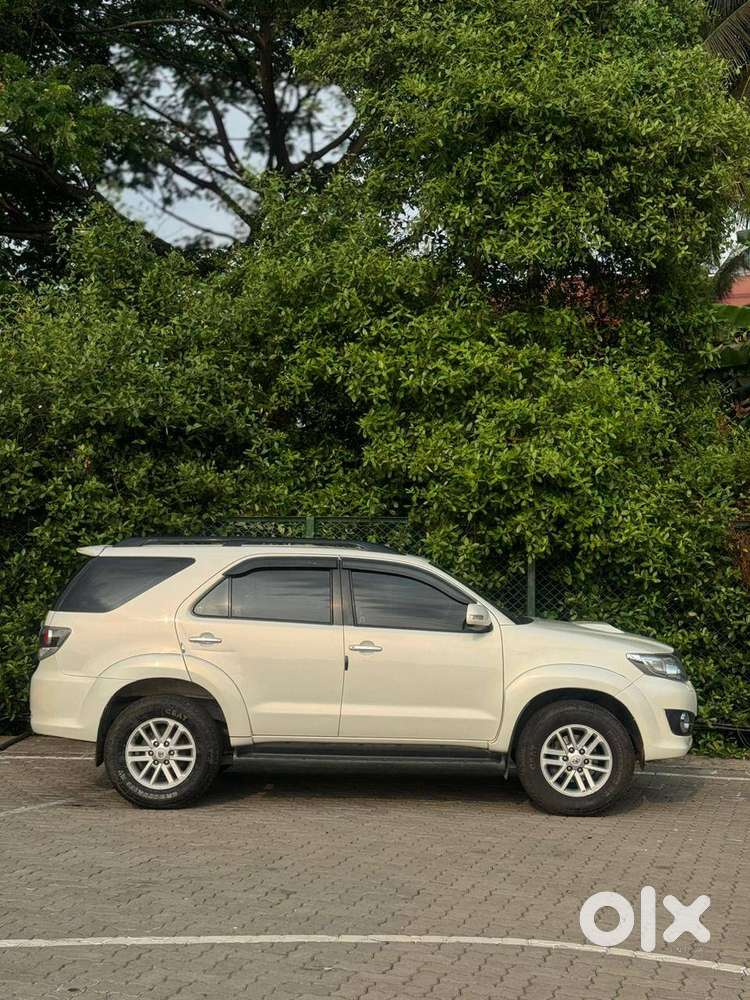 Fortuner Automatic 2 Wd Diesel For Sale 2013