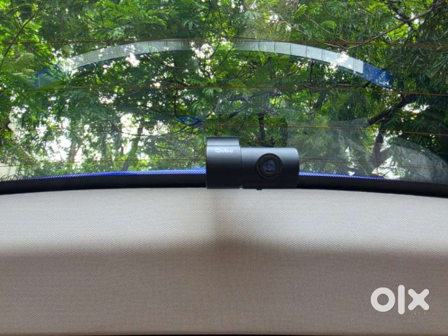 Mahindra Xuv700 2.2 Ax 7 Diesel At Luxury Pack Str, 2025, Diesel