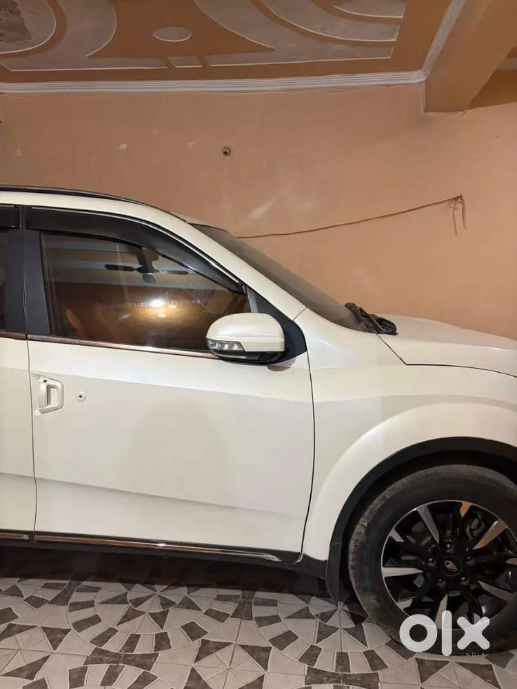 Mahindra Xuv500 2020 Diesel 44800 Km Driven