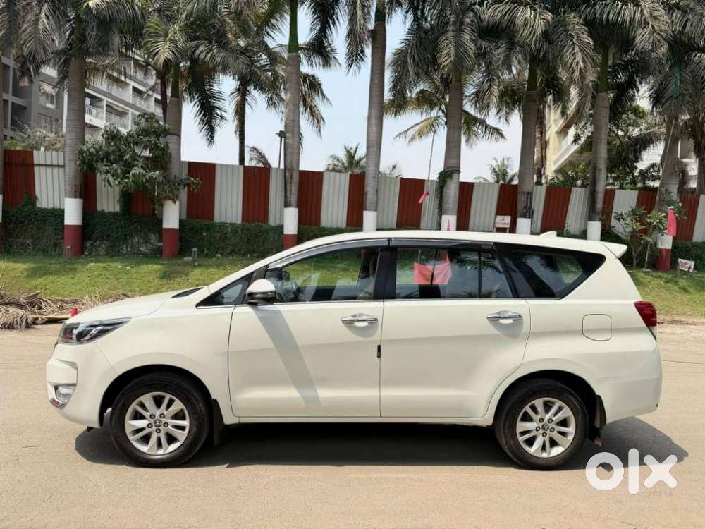 Toyota Innova Crysta 2.4 V, 2018, Diesel