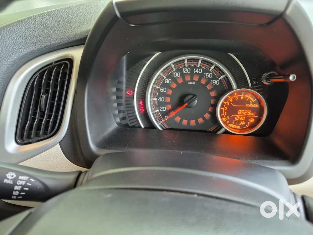 Maruti Suzuki Wagon R Flex Fuel 2025 Petrol Well Maintained
