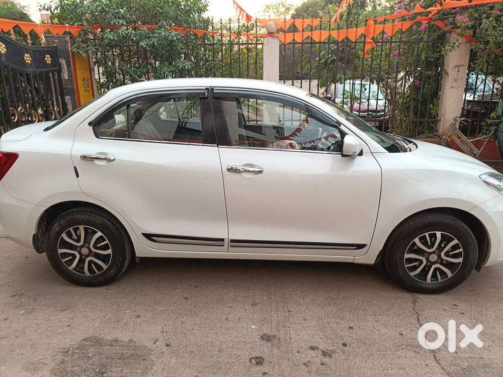 Maruti Suzuki Dzire 1.2 Vxi Amt, 2024, Petrol