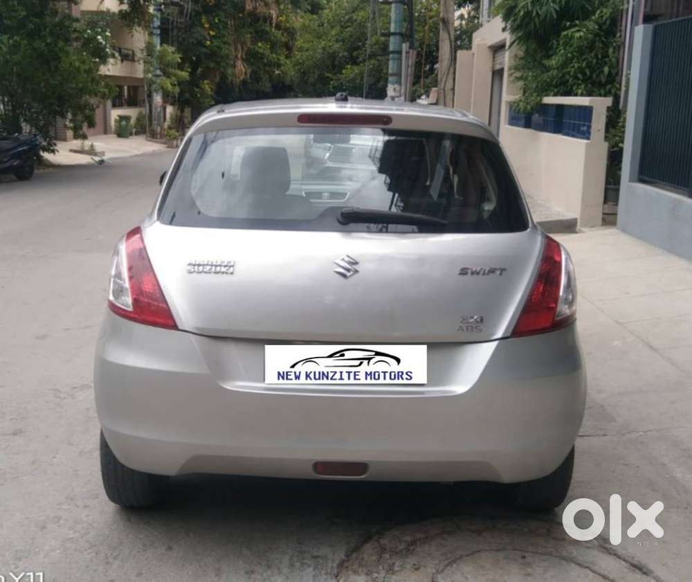 Maruti Suzuki Swift Vvt Zxi, 2014, Petrol