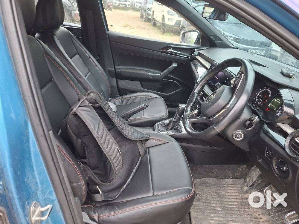 Skoda Slavia 1.0 Tsi Style At, 2022, Petrol