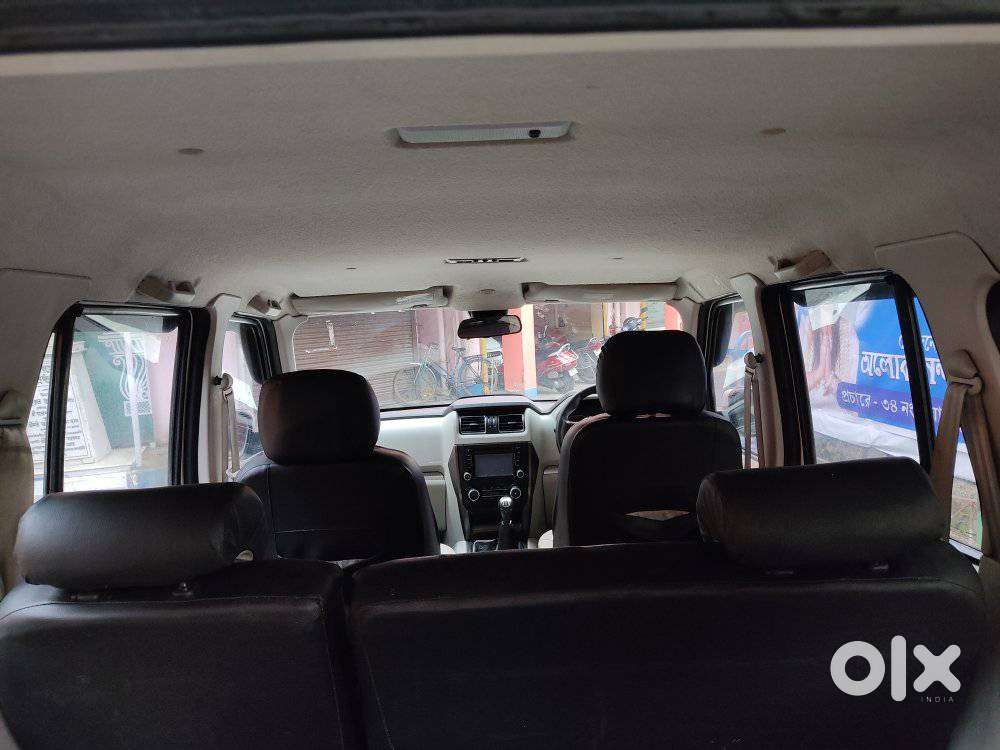 Mahindra Scorpio S10, 2016, Diesel