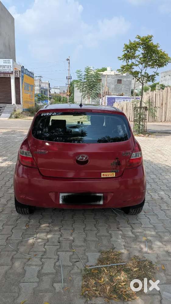 12 Model 3rd Owner Petrol Cng Sports
