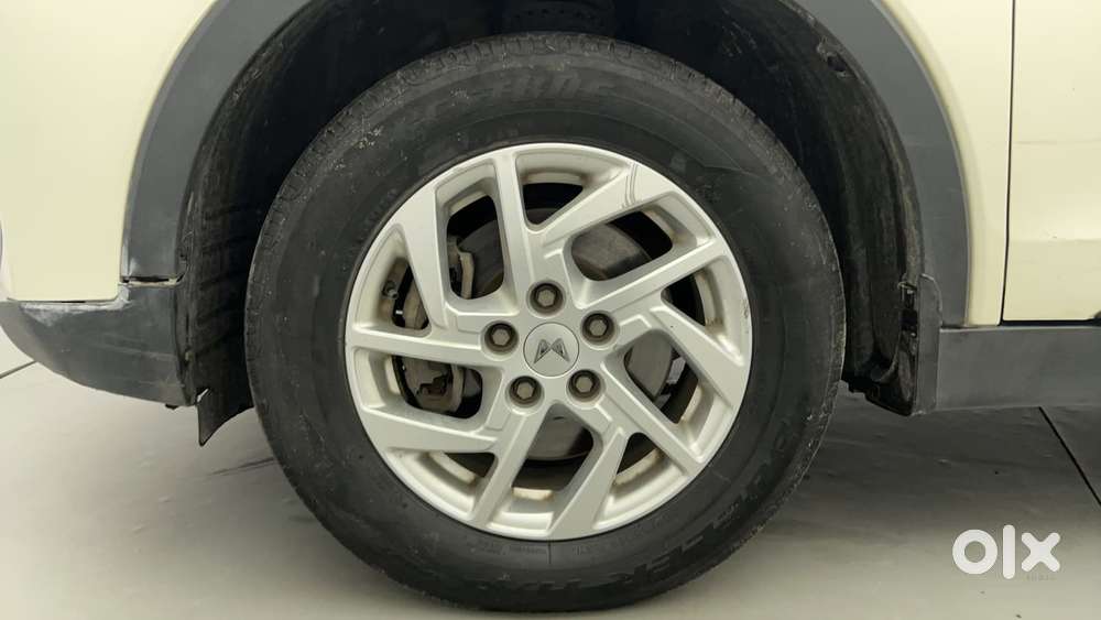 Mahindra Xuv300 W8 Diesel, 2023, Diesel
