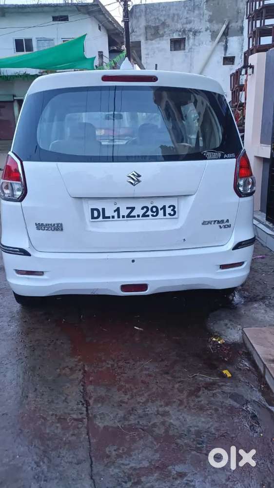Ertiga Model 2015 December Month