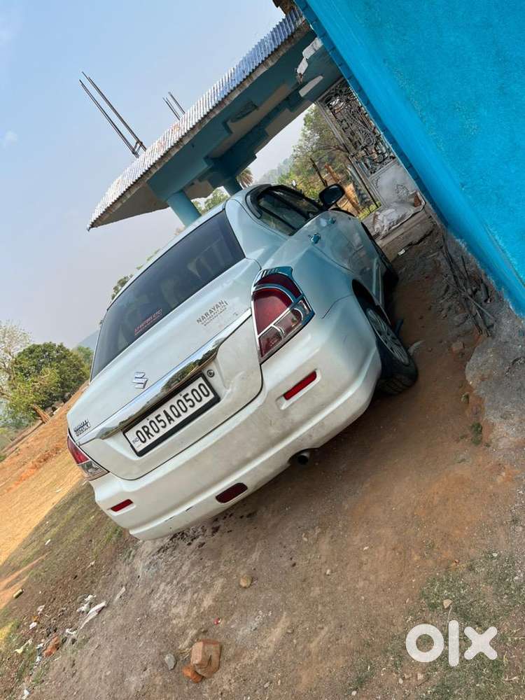 Maruti Suzuki Swift Dzire Tour 2011 Diesel Well Maintained