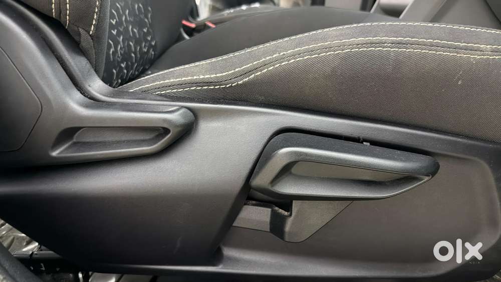 Tata Tiago 1.2 Revotron Xt, 2022, Petrol