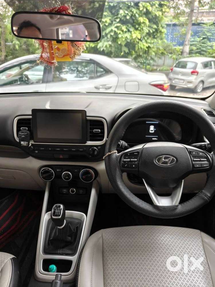 Hyundai Venue 1.0 S (o) Turbo Imt, 2023, Petrol