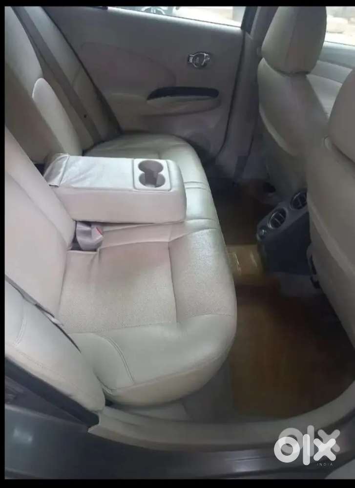 Nissan Sunny Petrol 2011