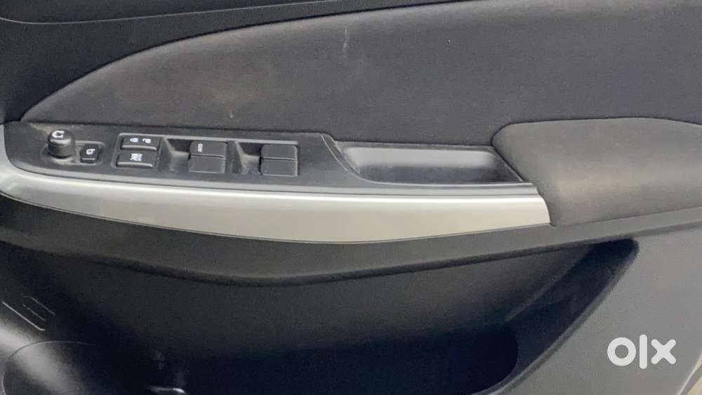 Maruti Suzuki Swift Zxi Plus, 2021, Petrol