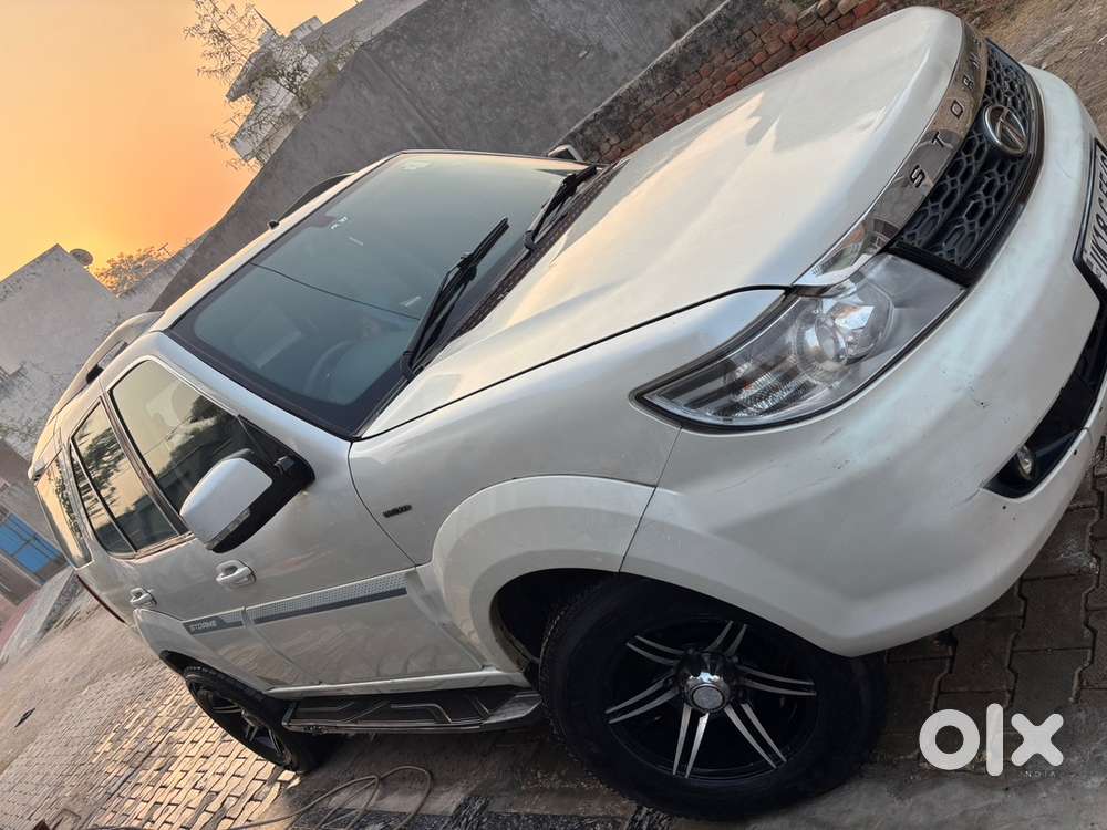 Tata Safari Storme 2017 December