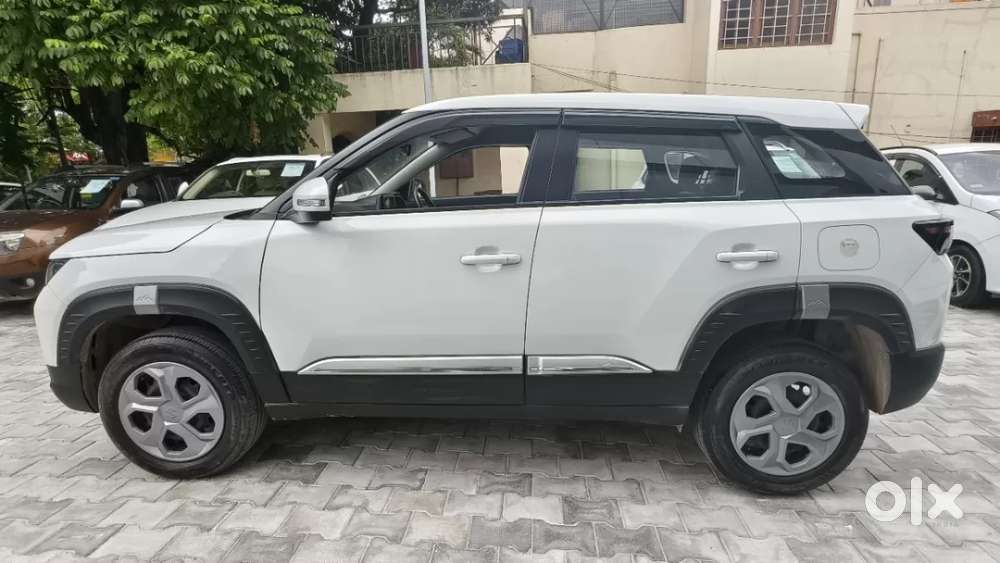 Maruti Suzuki Vitara Brezza 1.5 Vxi, 2024, Petrol