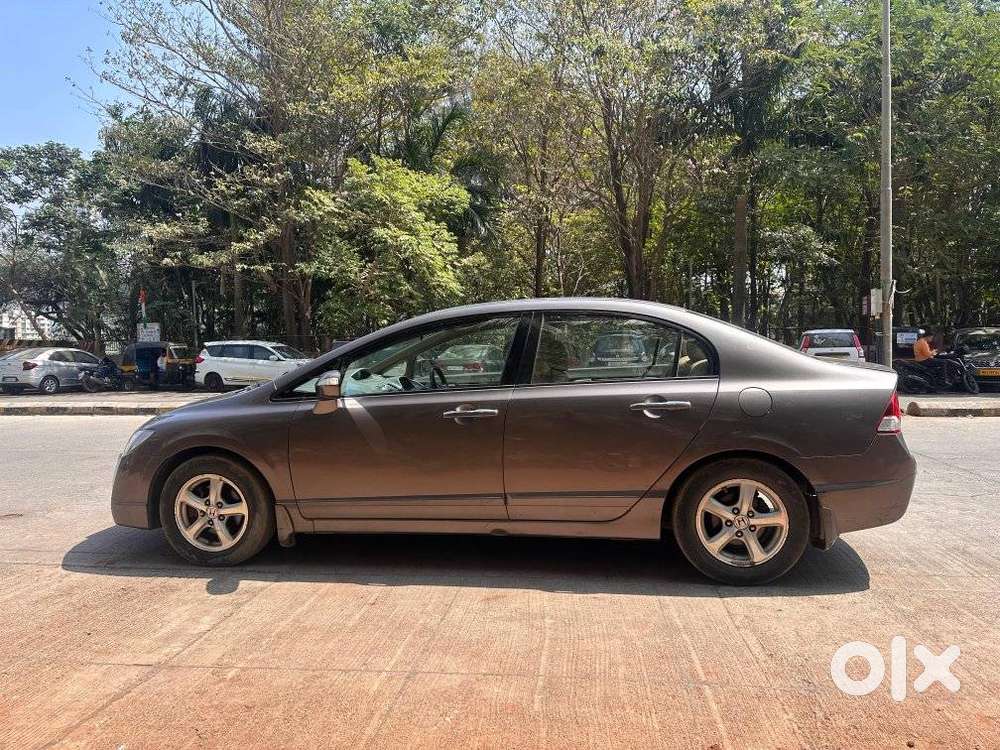 Honda Civic 1.8 V At Sunroof, 2011, Petrol