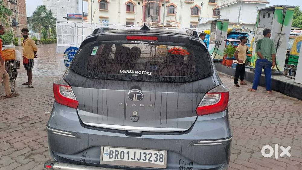 Tata Tiago 1.2 Revotron Xe Option, 2025, Petrol
