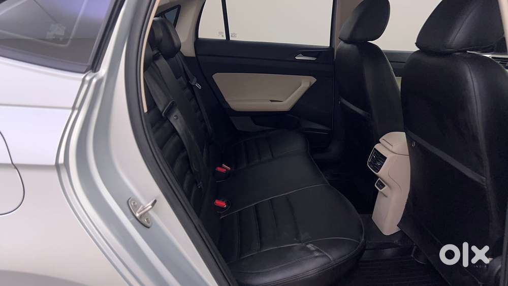 Volkswagen Virtus Highline Plus 1.0 Tsi At, 2023, Petrol