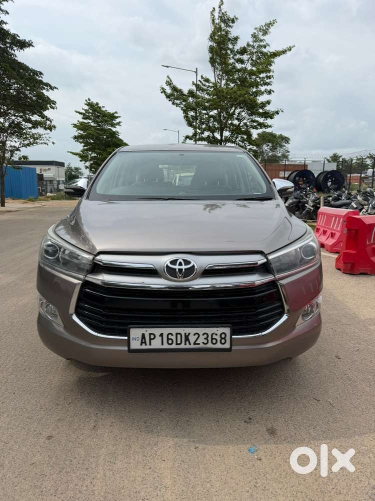 Toyota Innova Crysta 2016 Model Diesel