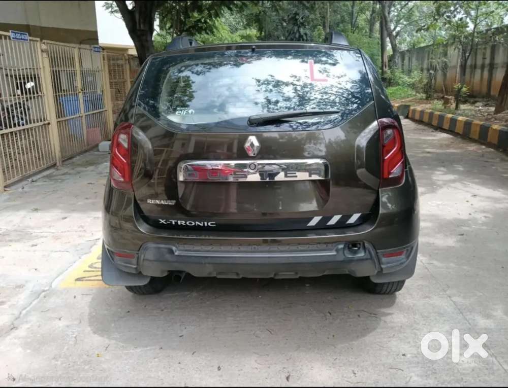 Renault Duster 2017 Petrol .. Automatic.33100 Km Driven. No Accident.