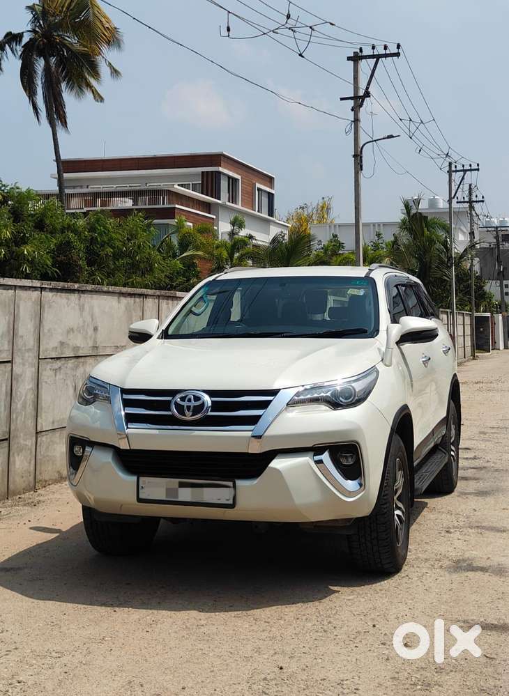 Toyota Fortuner 3.0 4x4 Manual, 2019, Diesel