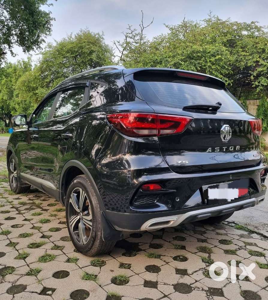 Mg Astor 1.5 Savvy Cvt S Red, 2022, Petrol