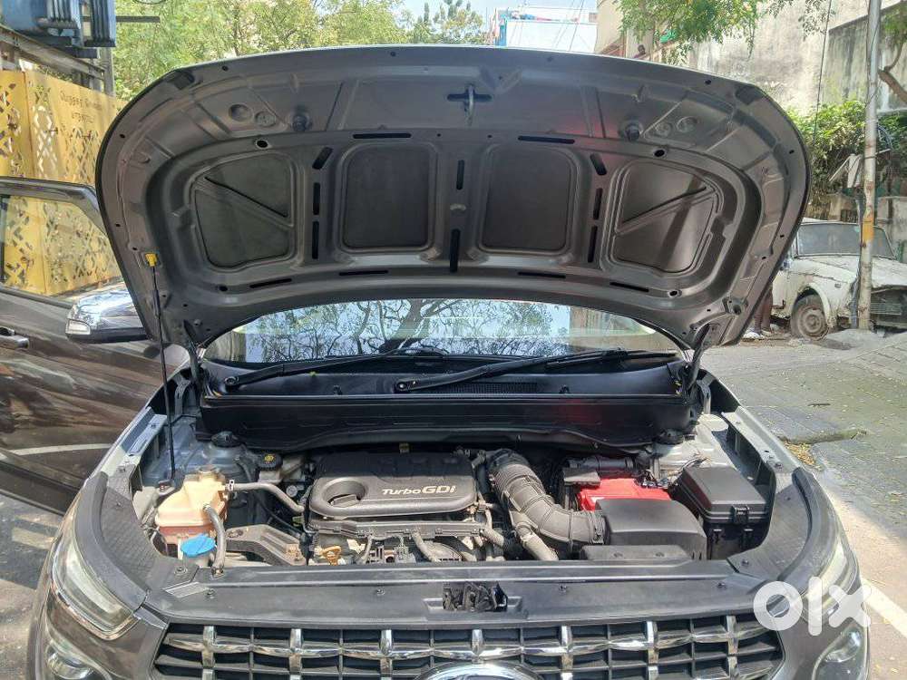 Hyundai Venue 1.0 Sx Turbo Imt Dual Tone Sport, 2021, Petrol
