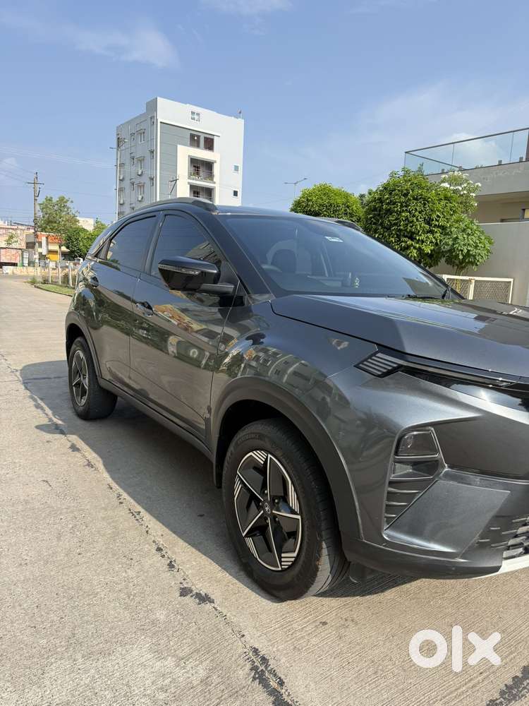Tata Nexon Creative Plus 1.2 Revotron Petrol 6 Mt, 2024, Petrol