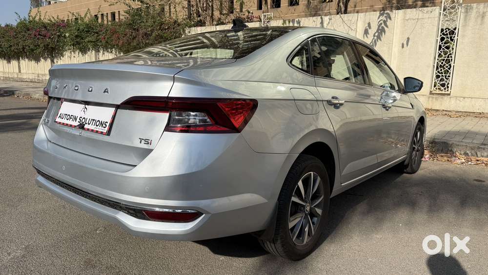 Skoda Slavia 1.5 Tsi Style At, 2023, Petrol