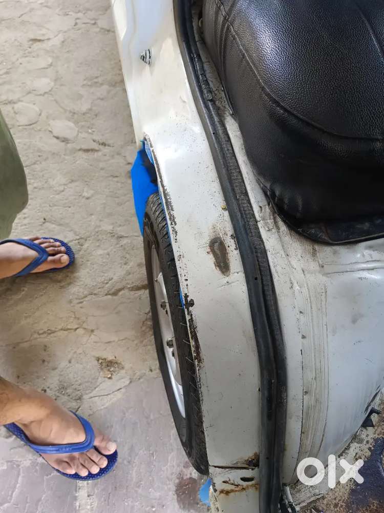 Maruti Suzuki Omni 2016 Lpg 85000 Km Driven