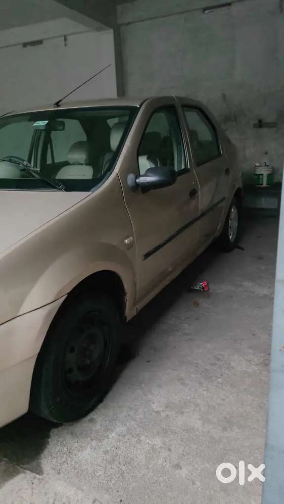 Mahindra Renault Logan 2008