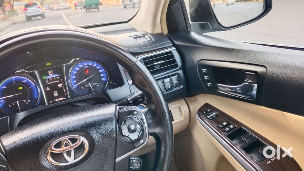 Toyota Camry Hybrid, 2016, Petrol