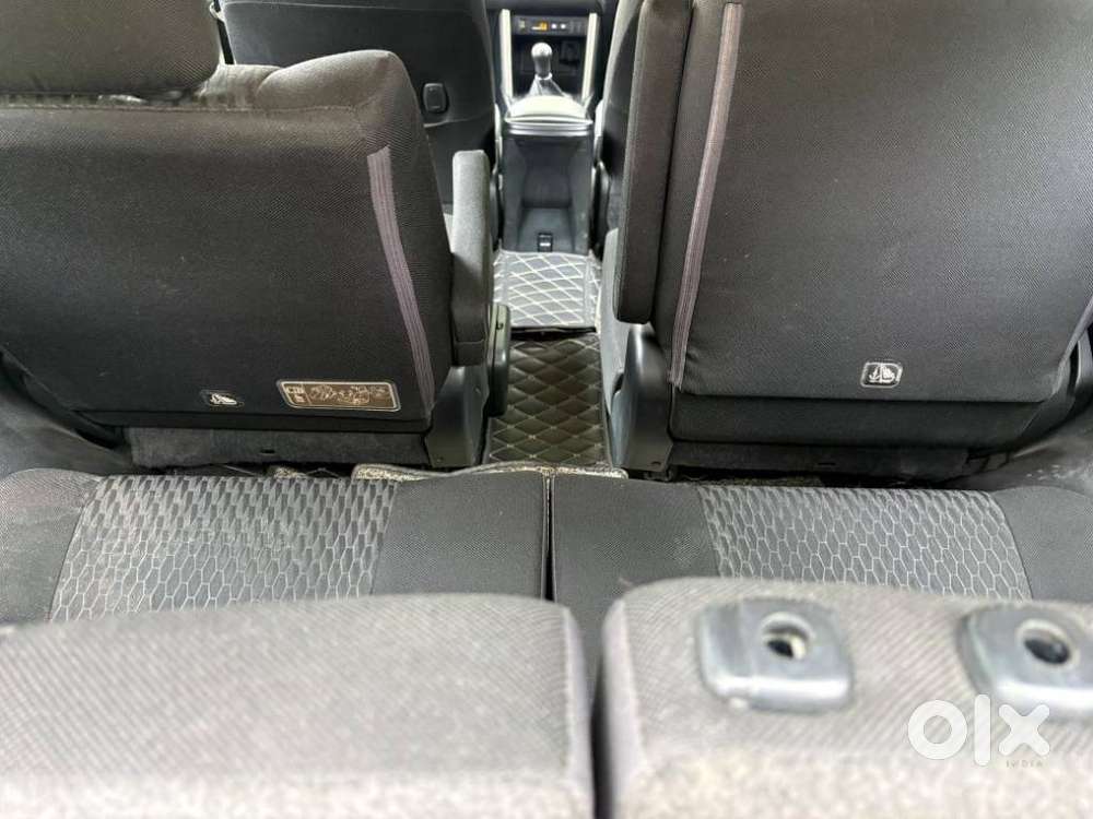Toyota Innova Crysta 2.4 G Mt, 2017, Diesel
