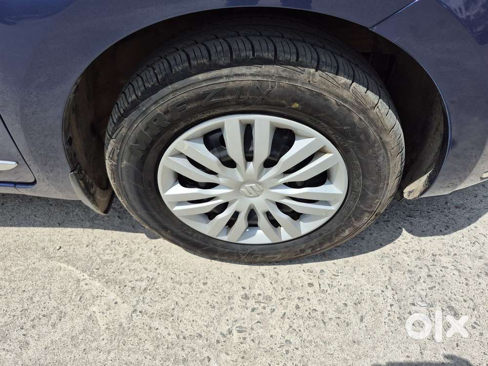 Maruti Suzuki Swift Dzire 1.2 Vxi Bsiv, 2017, Petrol