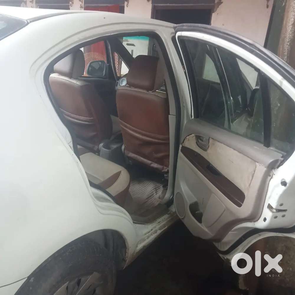 2010 Maruti Suzuki Sx4 Petrol Automatic Urjent Sale