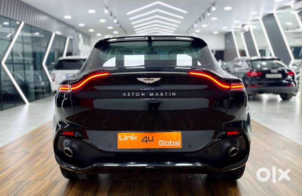 Aston Martin Dbx, 2020, Petrol