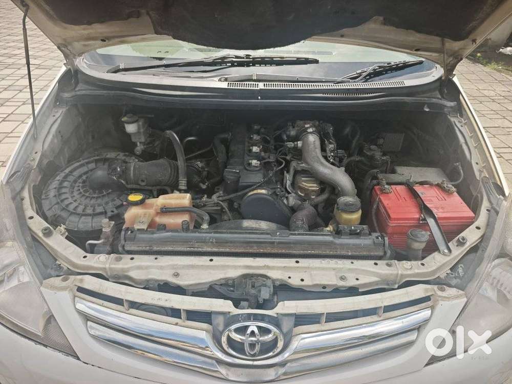 Toyota Innova 2.5 V 7 Str, 2012, Diesel