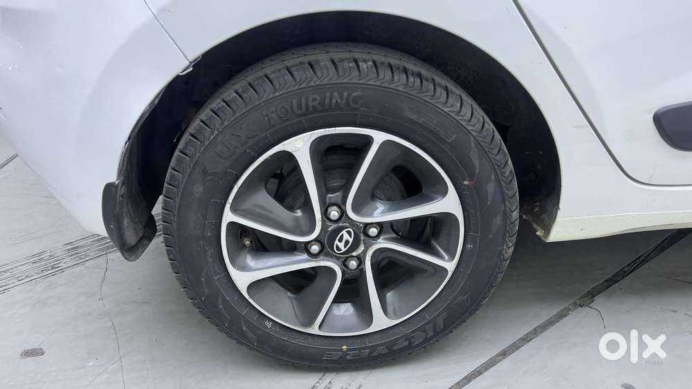 Hyundai Grand I10 1.2 Kappa Sportz Option At, 2017, Petrol