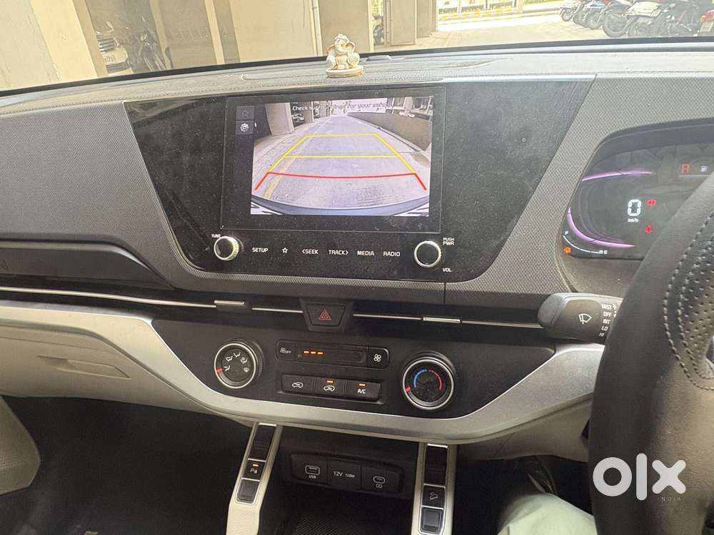 Kia Carens 1.5 Prestige 7 Str, 2022, Cng & Hybrids