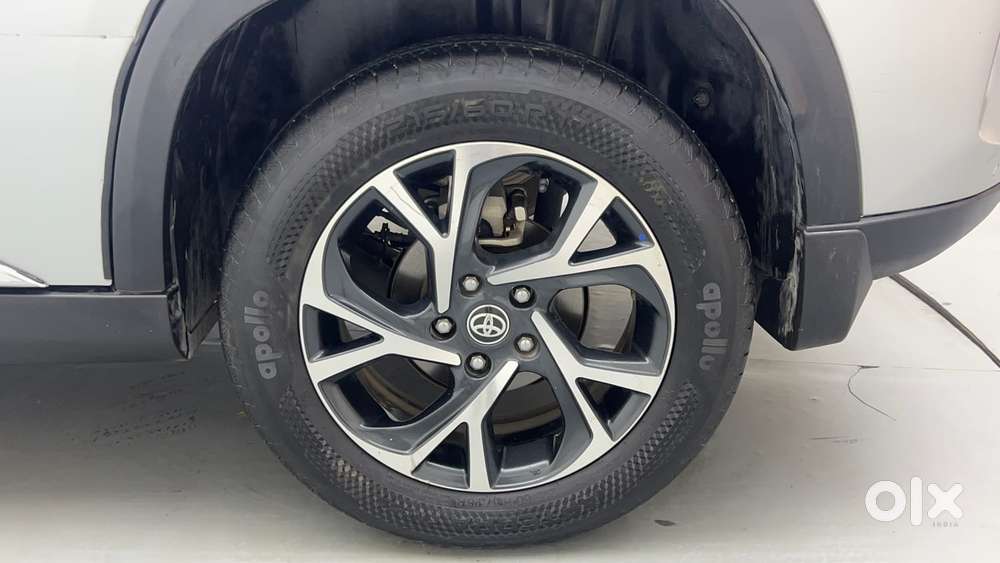 Toyota Urban Cruiser Hyryder 1.5 V Neo Drive At, 2024, Petrol