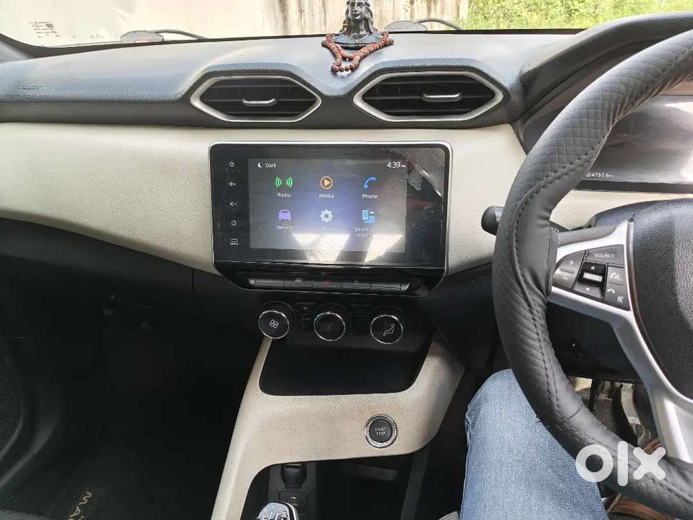 Nissan Magnite 1.0 Xv 2024 Manual