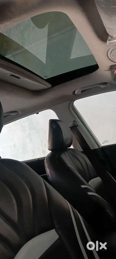 Kia Sonet 2024 Petrol 16900 Km Driven