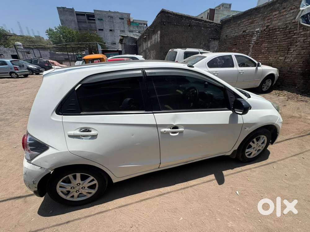 Honda Br-v Petrol 2012 Year