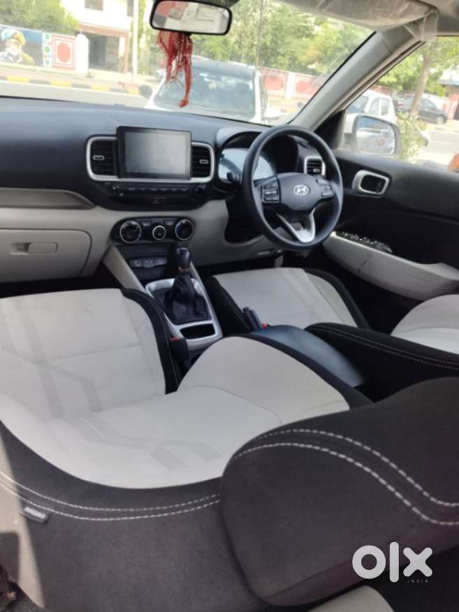 Hyundai Venue 1.2 S Plus, 2024, Petrol