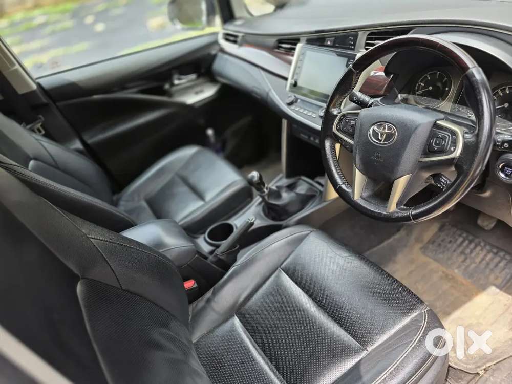Toyota Innova Crysta 2021 Diesel Well Maintained