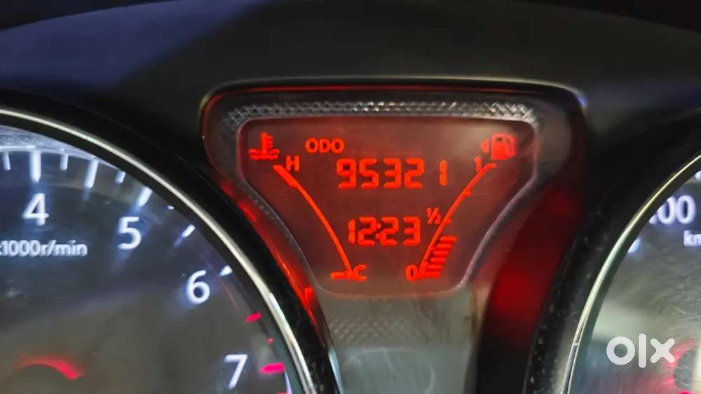 Nissan Sunny 2011 Petrol Manual 95000 Km