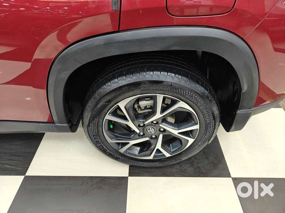 Toyota Urban Cruiser Hyryder 1.5 V Hybrid, 2024, Petrol