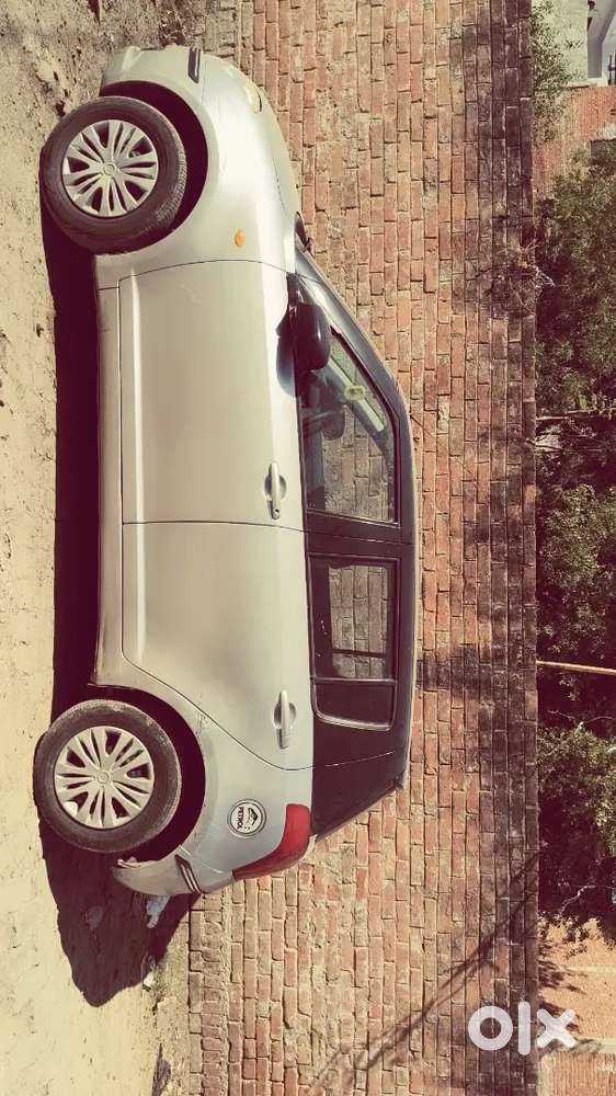 Maruti Suzuki Swift 2006 Cng & Hybrids 70000 Km Driven