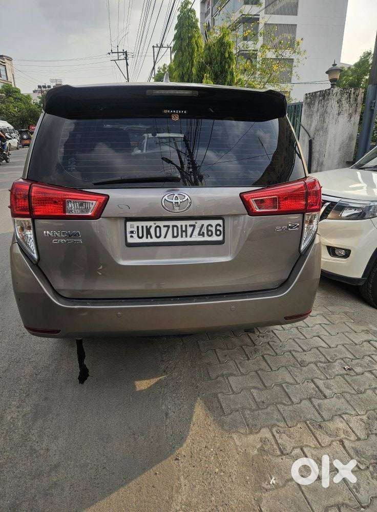 Toyota Innova Crysta 2.8z Automatic, 2018, Diesel