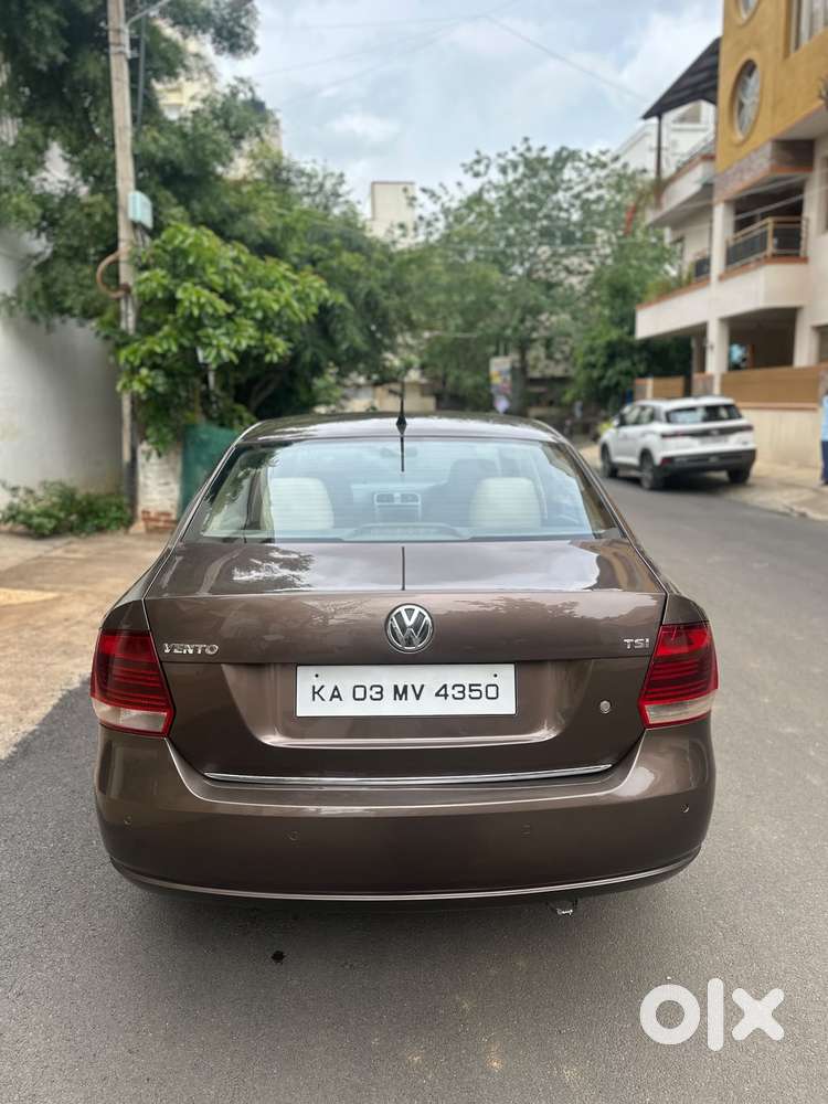 Volkswagen Vento 1.2 Tsi Highline Plus At, 2016, Petrol